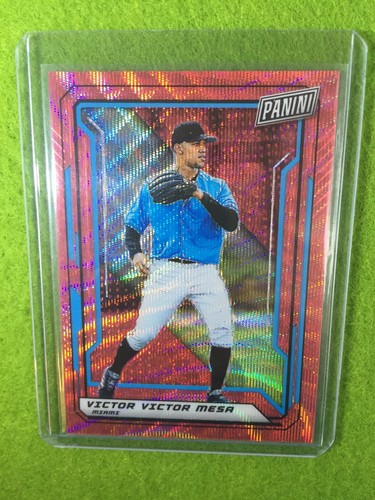 Victor Victor Mesa RED WAVE PRIZM #/25 SSP ROOKIE CARD MARLINS 2019 National VIP - Picture 4 of 12
