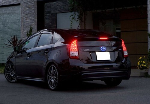 Lente 3D LED roja tercera luz de freno asiria para Toyota Prius Sienna Highlander - Imagen 9 de 11