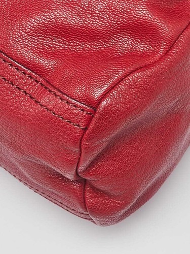 Mini sac Pandora en cuir soldes de chèvre texturé rouge Givenchy