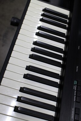 UESD Ensoniq TS 12 Keyboard TS-12 Synthesizer Work station