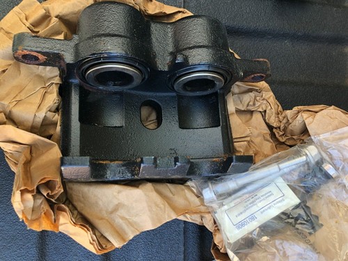 2003-2018 CHEVROLET EXPRESS 3500 VAN FRONT RIGHT BRAKE CALIPER OEM 132509