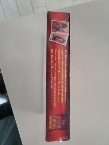 1992 The Bikini Open Factory Sealed Trading Card Box - 36 Packs - Bild 5 von 9