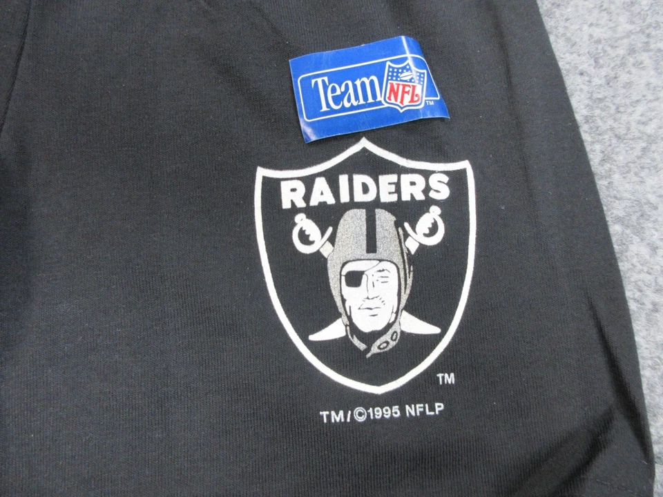 老式奥克兰突袭者队短裤男孩中号黑色标志NFL足球青少年儿童 — 第 4/4 张图片