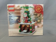 NEW LEGO Snow Globe (40223) - Christmas Santa Holiday Exclusive Gift Present