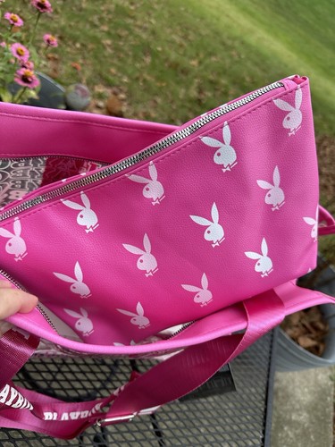 PlayBoy 4 PC Pink Travel Bag Set - Picture 10 of 13