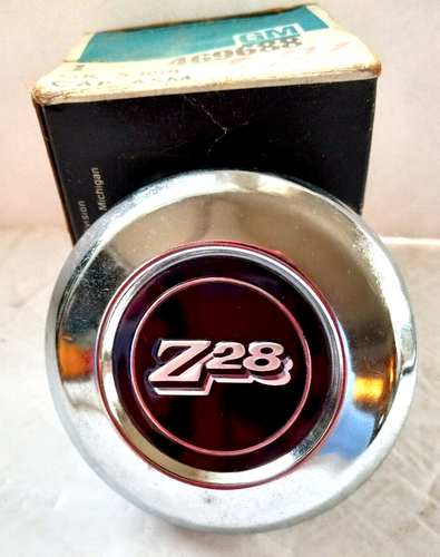 NOS 1977-'79 CAMARO Z-28 Center Cap GM OEM #469688 for 5-Spoke Wheel