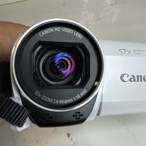 Canon VIXIA HF R800 Camcorder Bundle w 32x Optical 57X Adv. Zoom *TESTED VGC!!! - Picture 16 of 17