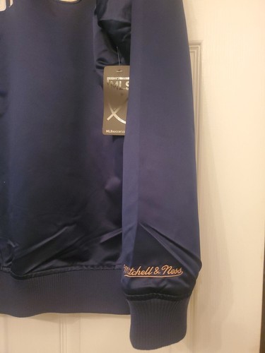 New Philadelphia Union Mitchell & Ness Bomber Jacket - Medium - Picture 10 of 10