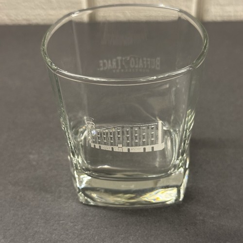 Buffalo Trace Bourbon Distilería Whisky Antiguo Moda Rocas Vidrio Grabado Usado en Excelente Condición - Imagen 5 de 14