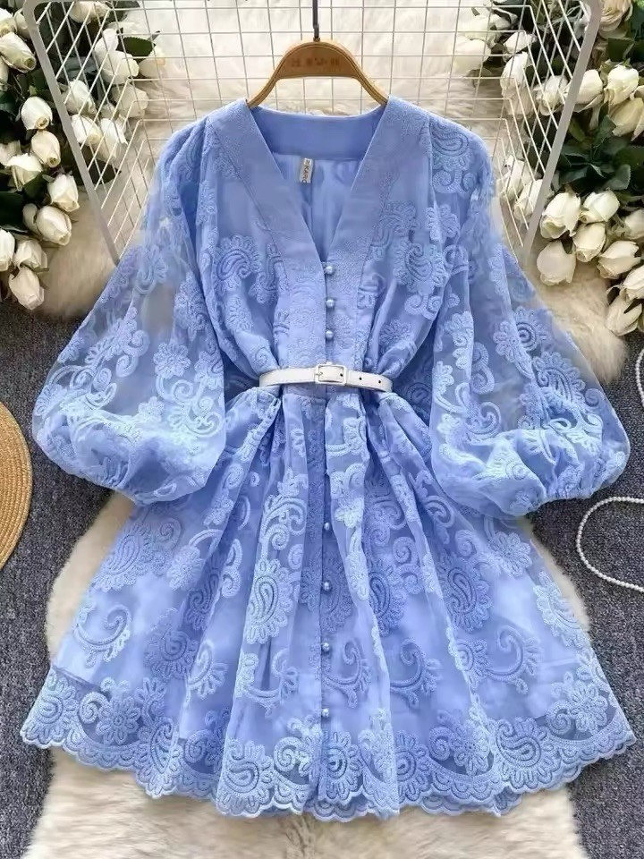Foto 1 di 4