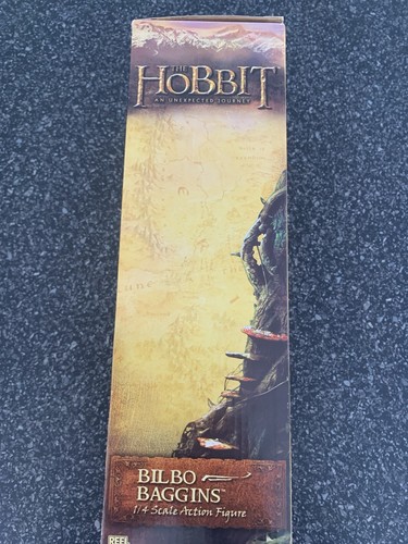 NECA Hobbit Bilbo Baggins 1/4 Scale Figure - Picture 5 of 7