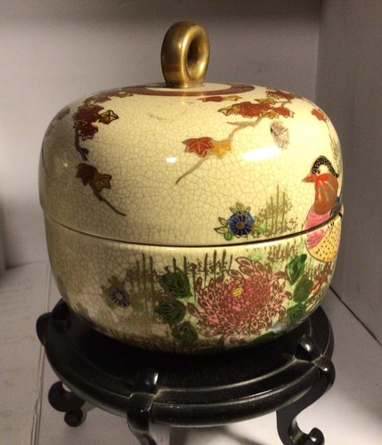 Japanese Antique Covered Bowl Crackled Finish With Bird And Gold Gilt - Picture 7 of 9