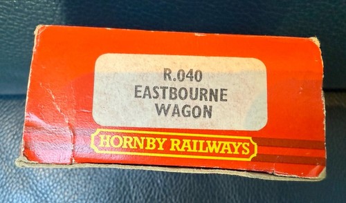 2 X Hornby OO gauge R040 Eastbourne Wagons Boxed - Picture 4 of 4