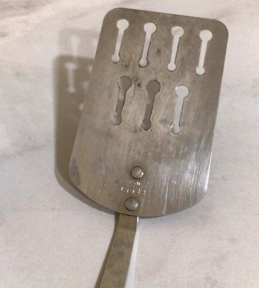 Lote de 2 espátulas giratorias cromadas ojo de cerradura Ekco aletas EE. UU. Foto 3 de 4