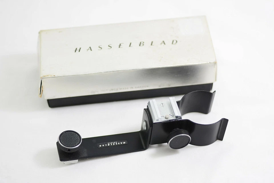 HASSELBLAD CAMERA 45039 ADJUSTABLE FLASH HOLDER (MINT) - Image 3 of 3