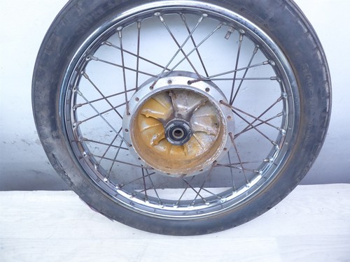 1974 Honda CB360 Twin H343-4) chrome front wheel rim 18in - Picture 11 of 12