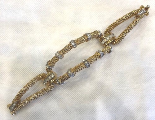 Beautiful Vintage Signed Jomaz Gold Tone Bracelet - Picture 7 of 10