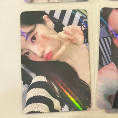 Dahyun ダヒョン ブックマーク サイン TWICE Between1&2 Twice Between 1&2 Album Dahyun Signed Bookmark