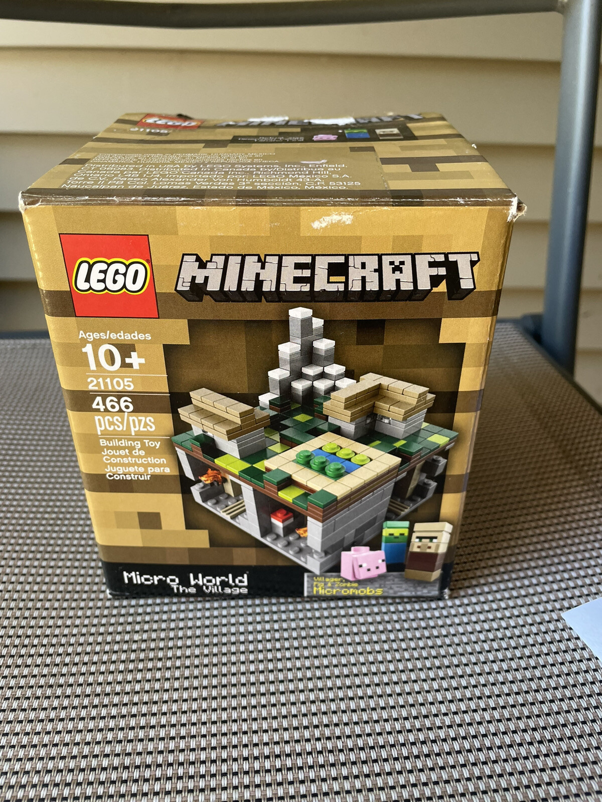 Lego Minecraft Micro World The Village For Sale Online Ebay Lego Minecraft Micro World The Village For Sale Online Ebay