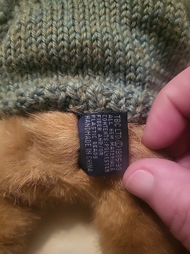 Boyd's Bears Mrs. Trumbull in sweater and hat 9" VINTAGE - Picture 9 of 9