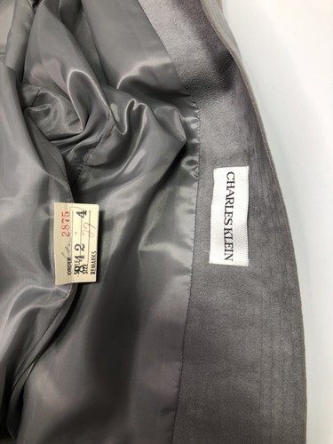 Giacca donna Charles Klein grigia ultra pelle scamosciata taglia 4 aperta davanti 2442 - Foto 8 di 11