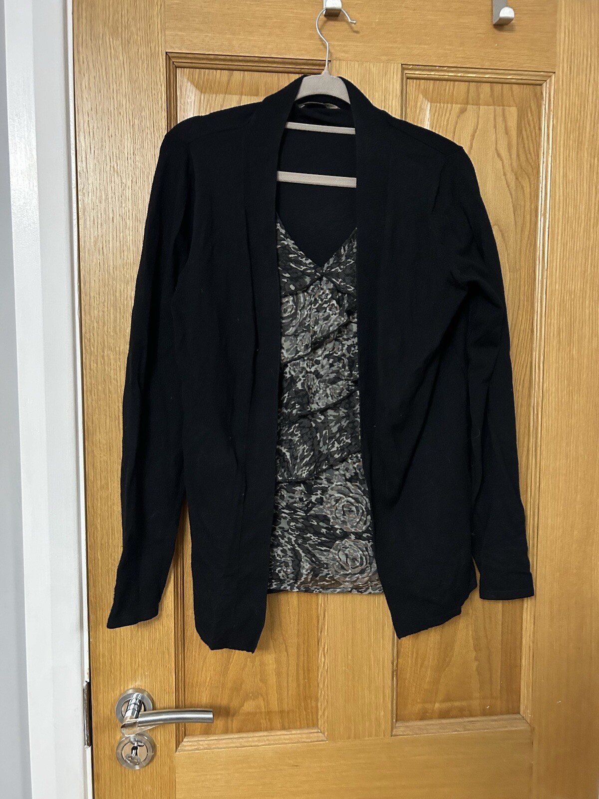 Picture 1 of 4