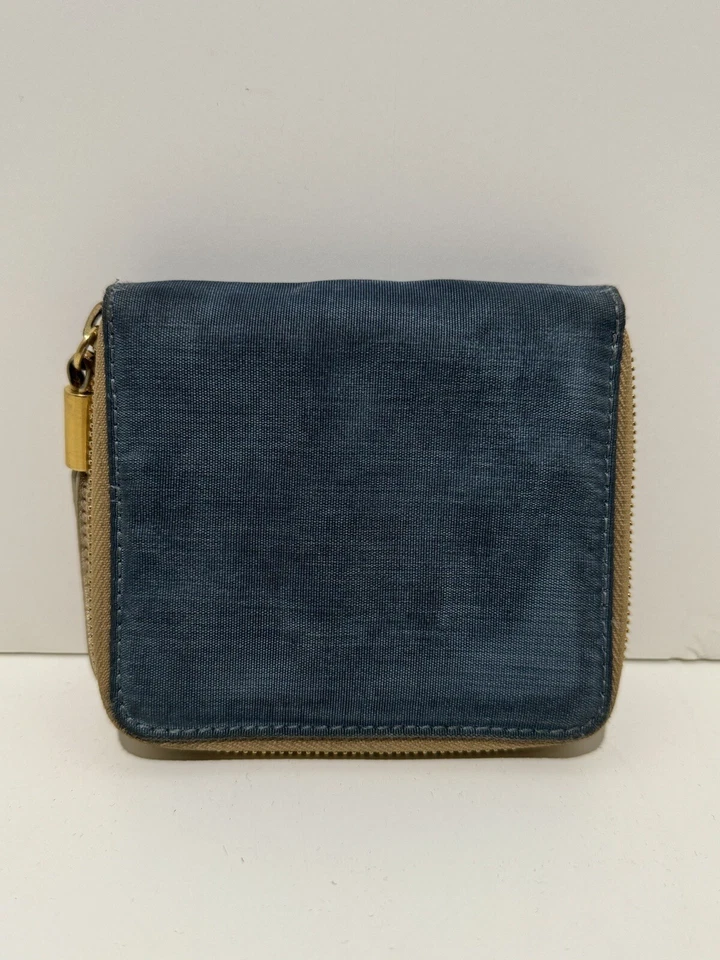 Cartera compacta de nailon y cuero LOEWE Anagram con cremallera azul claro/dorado/marrón Foto 3 de 4