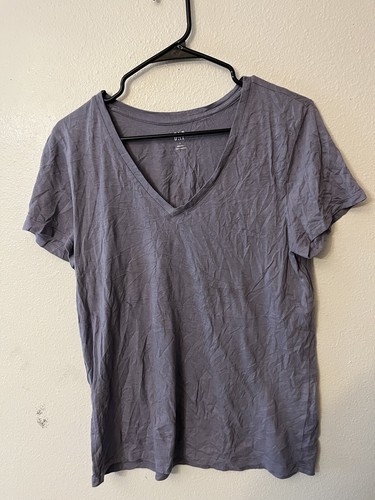 Damen GAP Favorite V-Ausschnitt T-Shirt helllila einfarbig Größe Large