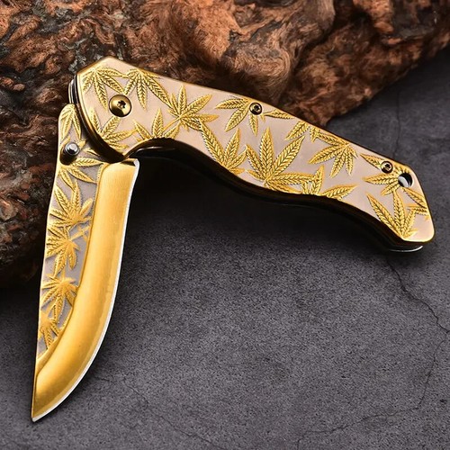 8.07 inches Cannabis Blue Leaf Pocket Folding Knife Camping Fishing Hiking - Picture 5 of 6