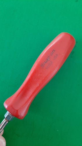Snap-on Tools USA SDS2 Red Hard Handle Flat Tip Slotted Screwdriver - Picture 3 of 15