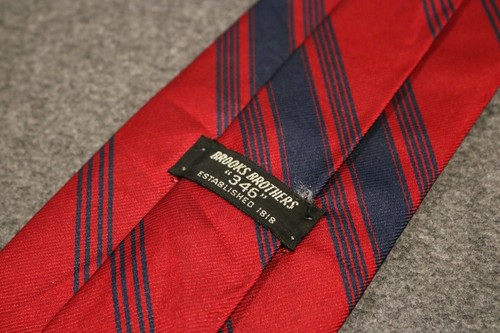 VINTAGE BROOKS BROTHERS SILK BLACK LABEL RED BLUE STRIPED NECK TIE MADE IN USA - Picture 11 of 11
