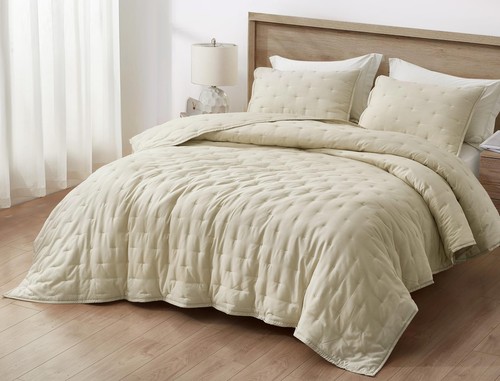 3-Piece Rayon Derived from Bamboo/Polyester Blended Crescent Stitched Quilt Set - Picture 29 of 30