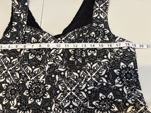 Top muñeca bebé escote corazón mujer blanco y negro torrido Y2k - Imagen 13 de 17