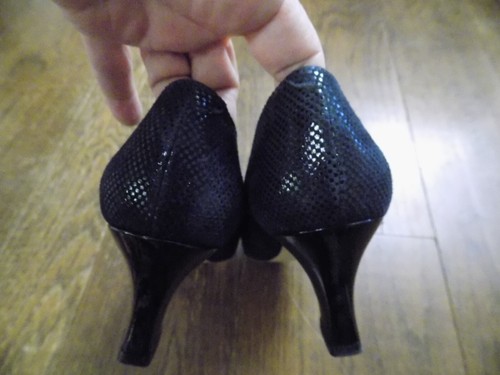 Textured Metallic Black 2.5" Heels 8 B Italy Firenze Leather Pumps RANGONI EUC - Picture 7 of 8