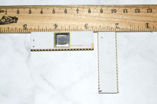 2x KM1810VT3 = C8203 IC / Microchip n-MOS Logic DIP-40 GOLD Pins Soviet NEW - Picture 2 of 2