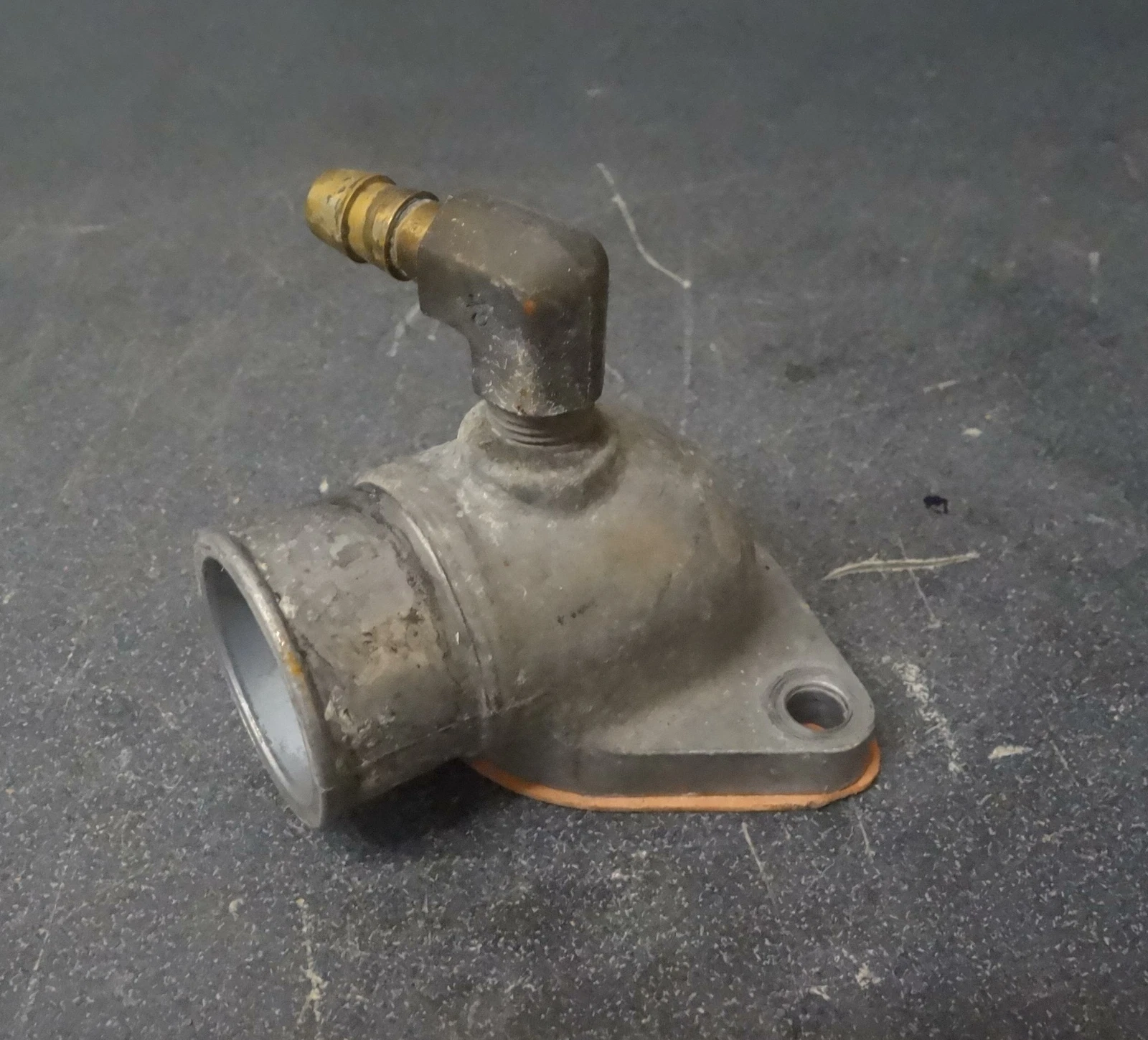 Ski-Doo OEM Thermostat Housing Outlet Socket 420822080 MXZ Mach Z Summit 1000