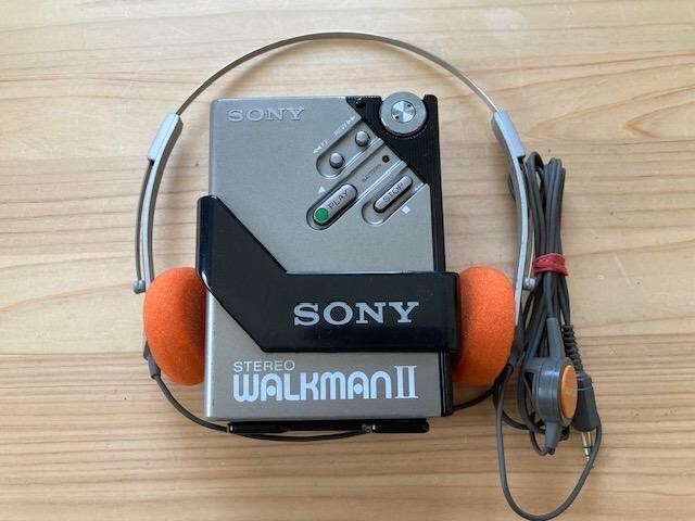 ソニー ウォークマン WM-2 ステレオ ヘッドホン MDR-4L1S s-l400.jpg
