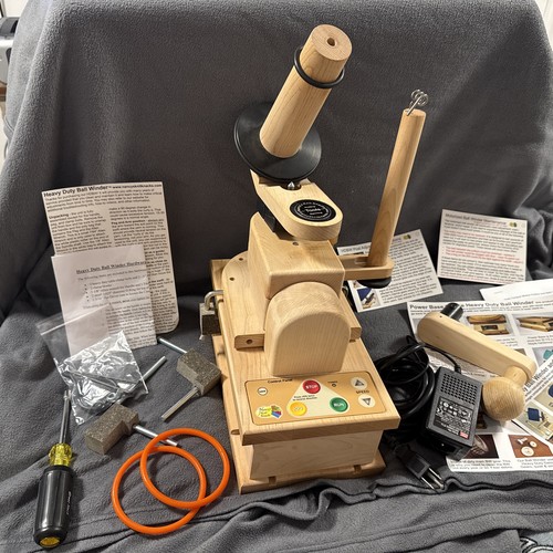 Nancy’s Knacks kommerziell strapazierfähig Holz Garn Ball Wickler Strickwerkzeug