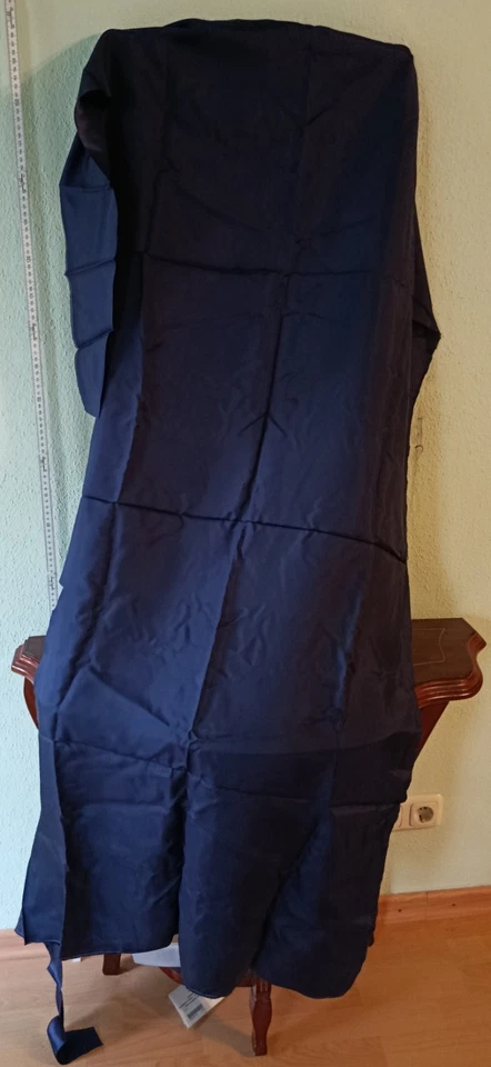 Futterstoffreste In Blau Und Schwarz