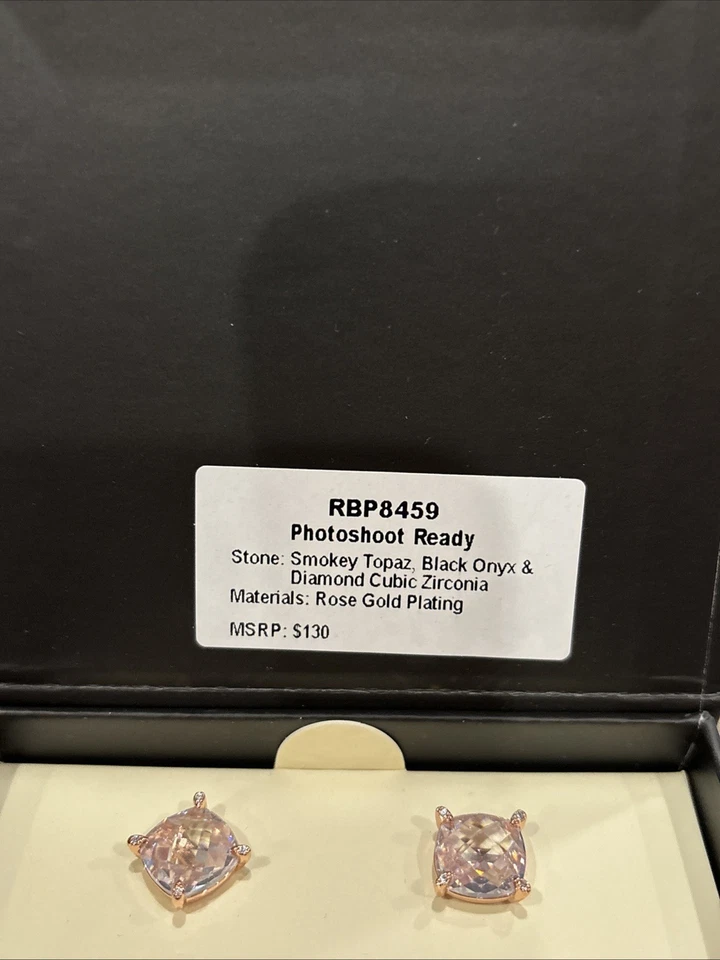 Bomb Party Simply Studs Edición Clásica RBP8459 Listo para Sesión de Fotos 3 Pares Foto 2 de 4