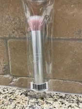 rms skin2skin Blush Brush 40B BNIP Luxury Clean brand