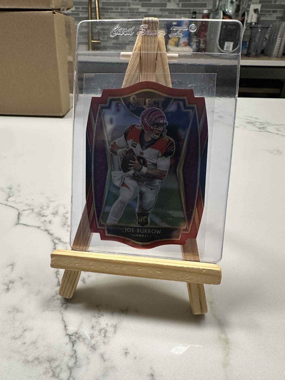 Joe Burrow 2020 Panini Select - Premier Level #146 Red Prizm Die-Cut (RC)