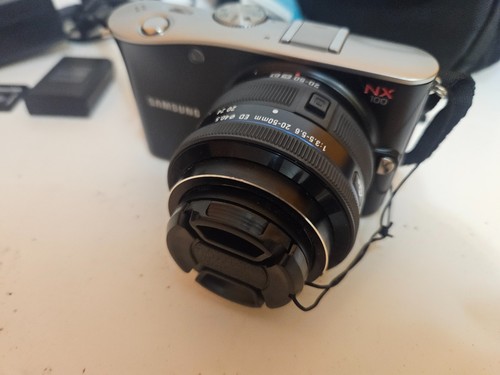 Samsung NX100 14.6MP Digital Camera - Black Kit w/ 20-50mm Lens Charger, 16GB SD - Picture 13 of 17