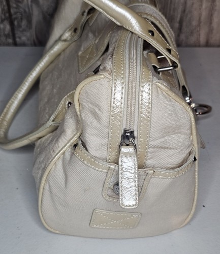 Borsa a tracolla vintage XOXO borsetta tela crema/abbronzatura come chiusura a cuore Y2K NOS leggi - Foto 15 di 18
