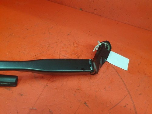 LANDROVER DEFENDER RIGHT FRONT WIPER ARM 2022 VAN - Picture 4 of 16