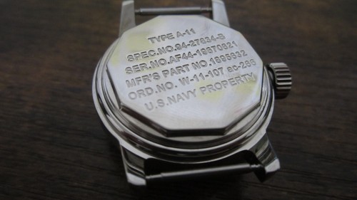 WW2 ELGIN A-11 USN BUSHIPS WATCH WITH NEW MILITARY CASE ! - Picture 5 of 7