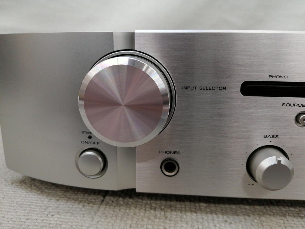 Marantz PM5004 Integrated Amplifier with Remote Control