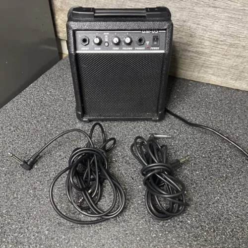 Gibson GM-05 Maestro Practice Guitar Amplifier AMP Speaker 8 Watt & Guitar Jacks