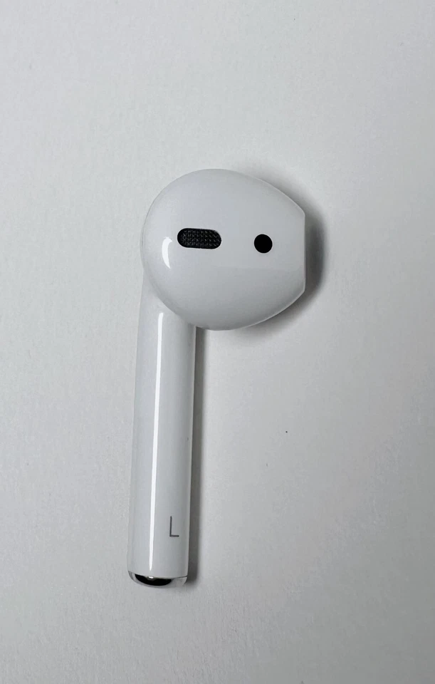 Apple AirPods LEFT side single Replacement 2nd Generation  A2031 - Image 4 of 4