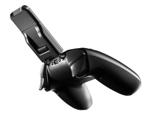 SteelSeries Nimbus+ Gaming Controller with Apple Arcade - Picture 3 of 5